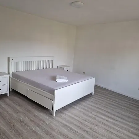 Hohenleimbach Apartment